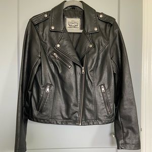 VEGAN LEATHER MOTO JACKET!